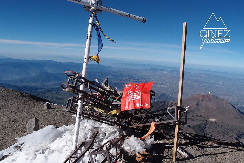 Citlaltépetl edo Orizaba Tontorra - Es el volcán más alto de México con 5610 metros. En la cima hacía un frío tremendo así que no me esmeré mucho en la foto pero espero que sirva.